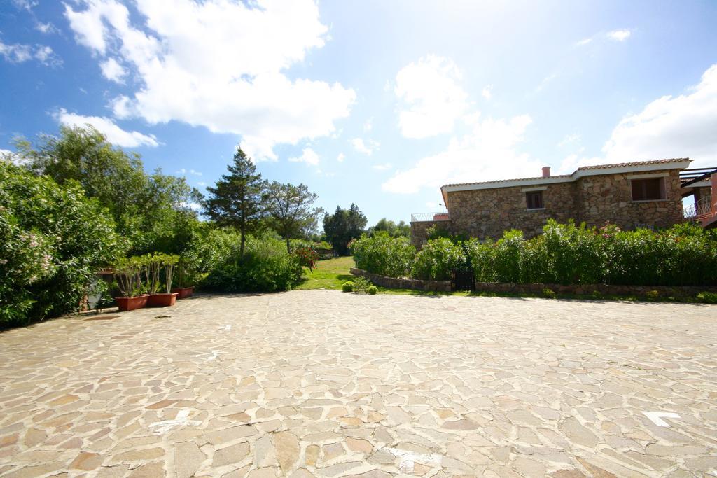 Residenze Dei Fiori Villa Porto Rotondo Ngoại thất bức ảnh