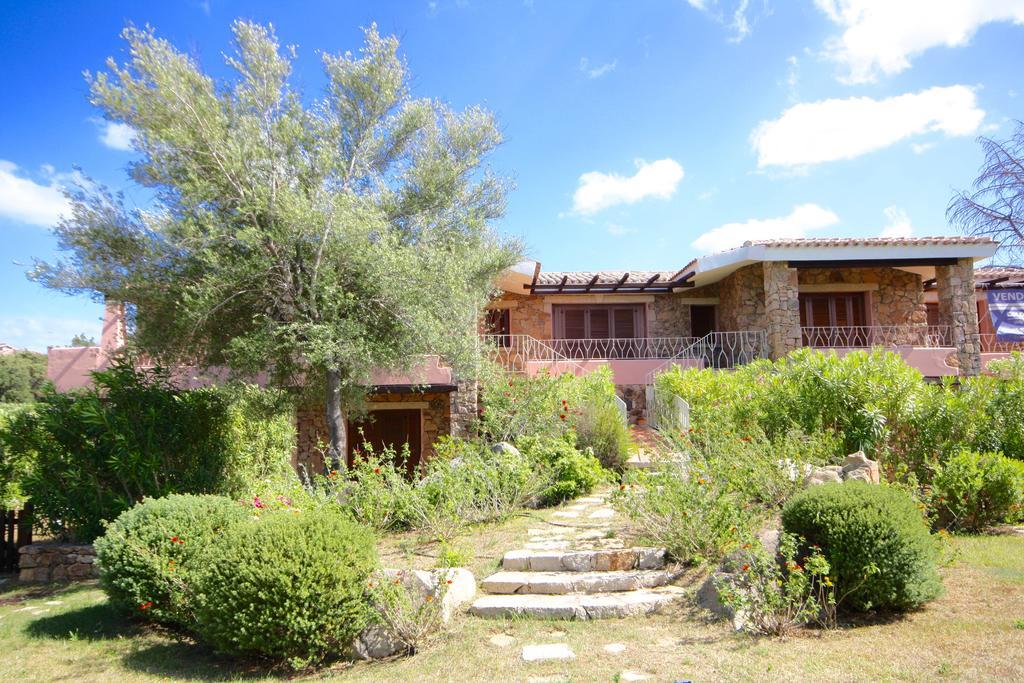 Residenze Dei Fiori Villa Porto Rotondo Ngoại thất bức ảnh