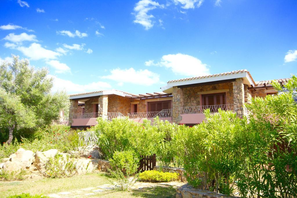 Residenze Dei Fiori Villa Porto Rotondo Ngoại thất bức ảnh