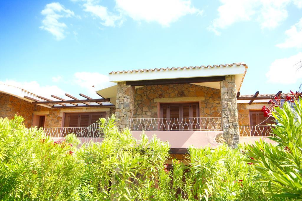 Residenze Dei Fiori Villa Porto Rotondo Ngoại thất bức ảnh